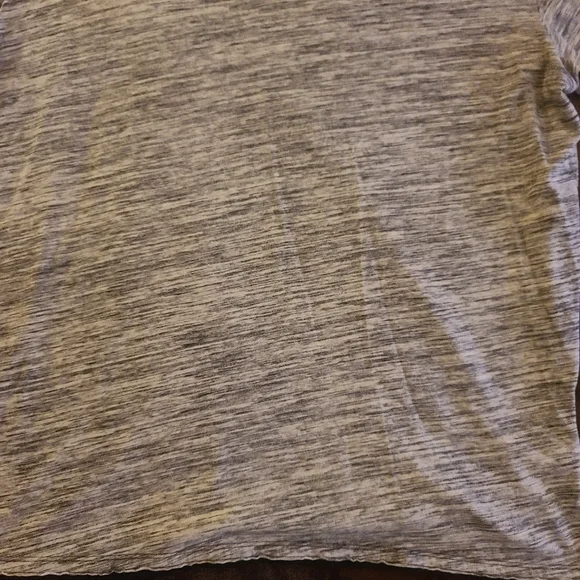 INC International Concepts V-Neck Shirt | Silver | Large - Picture 5 of 9